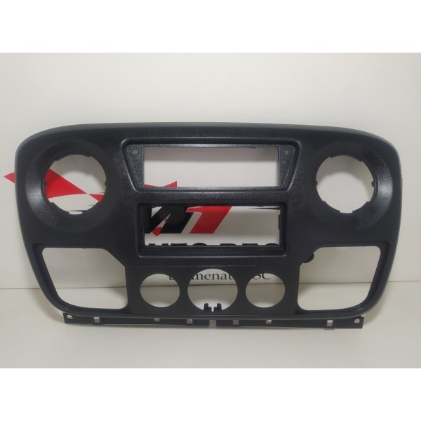 Moldura Do Painel Central Renault Master 2.3 2019